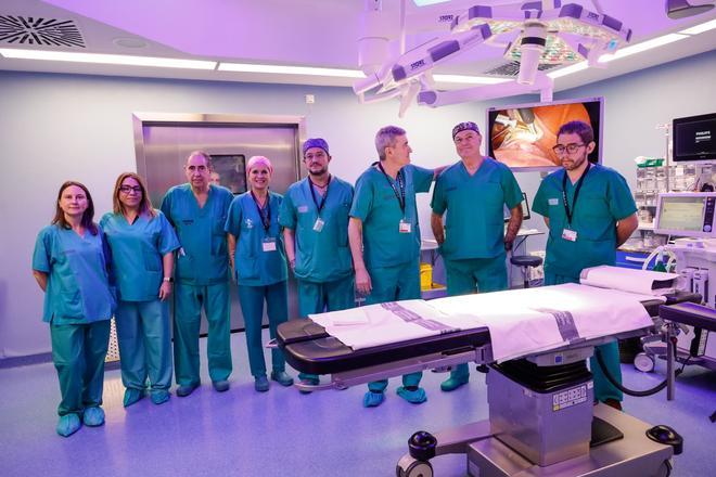 El conseller de Sanidad presenta en Alcoy el quirófano más avanzado