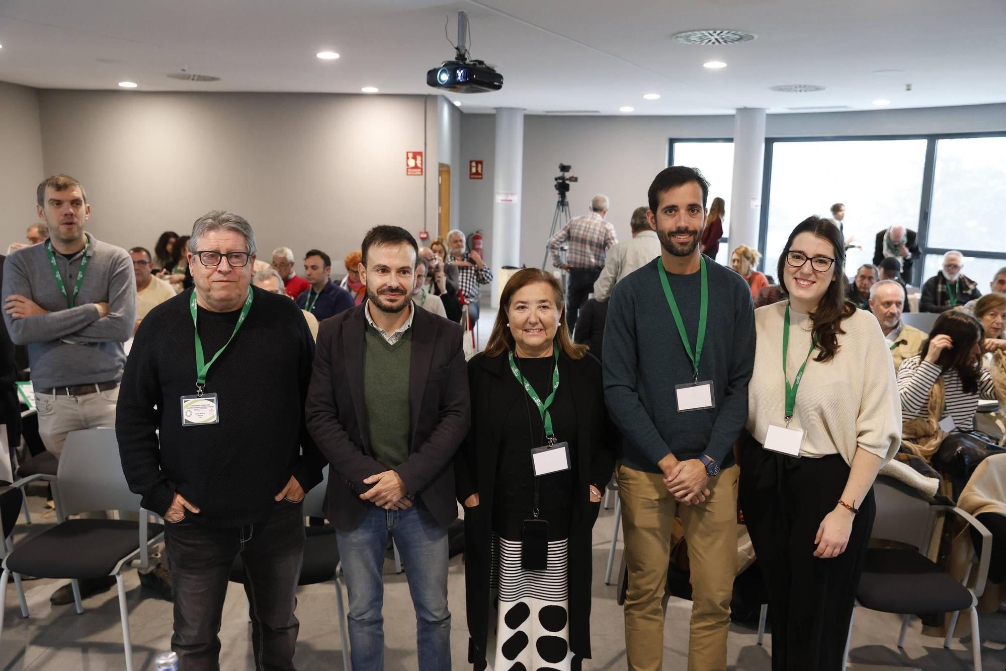 El encuentro de líderes vecinales de toda España en Gijón, en imágenes
