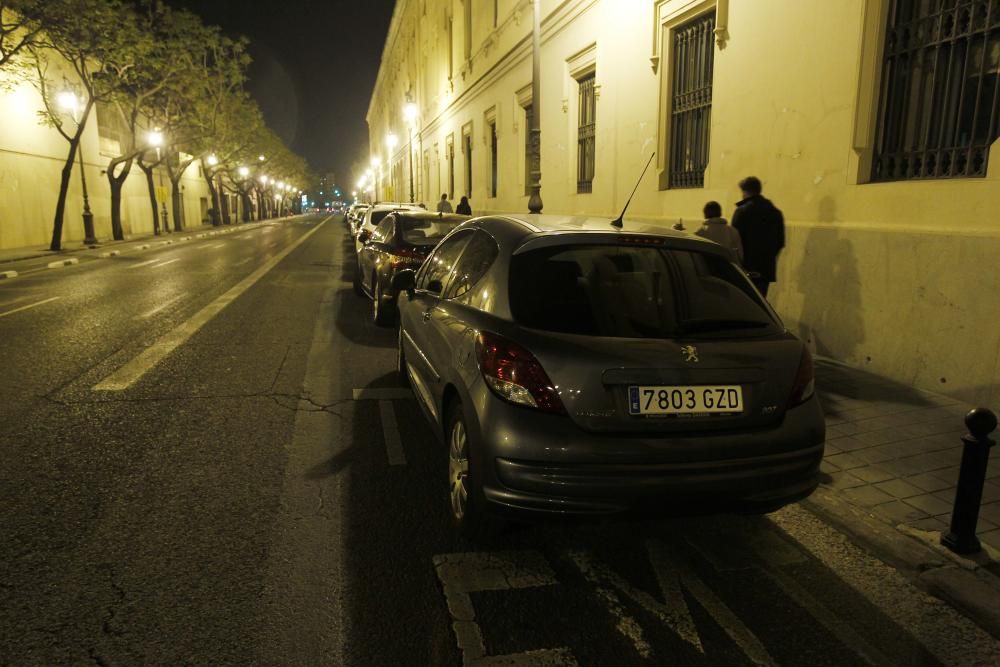 Polémica por el uso del carril bus de noche en València