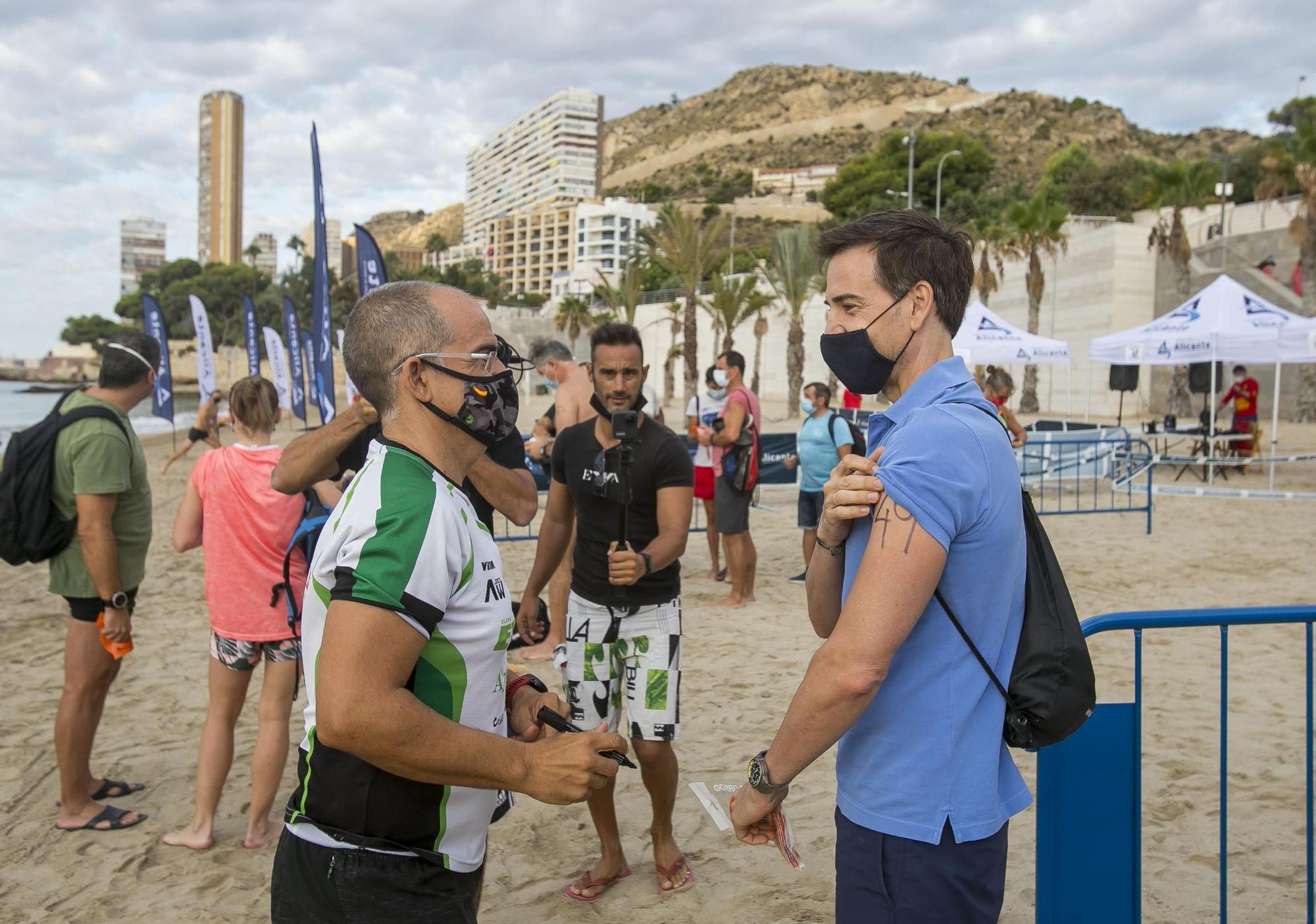 Meca y Crivillés inauguran en Alicante el canal de nado más largo de España