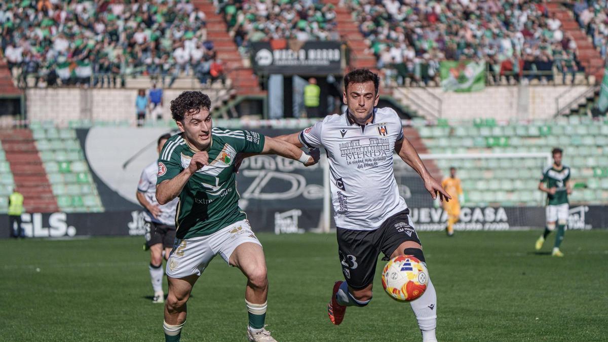 Mérida-Cacereño de la pasada temporada.