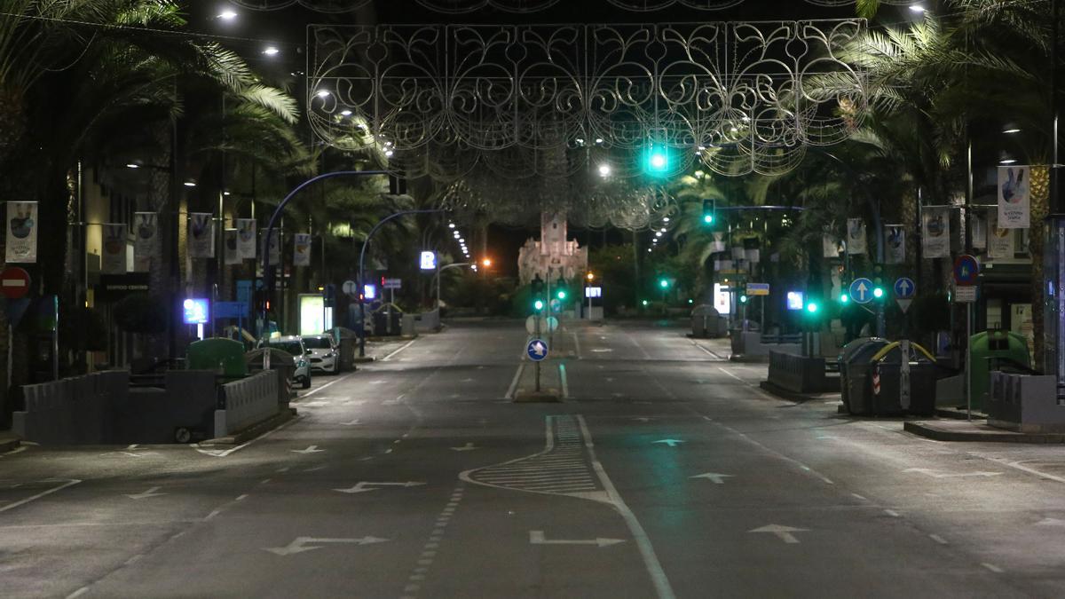 Así ha sido la primera noche del toque de queda en Alicante