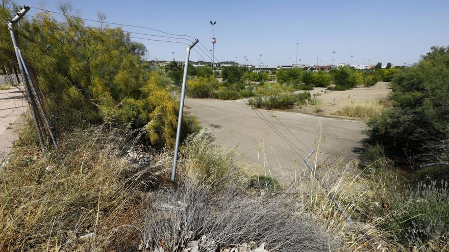 Preparar el Parking Norte para acoger el campo modular costará unos 2 millones