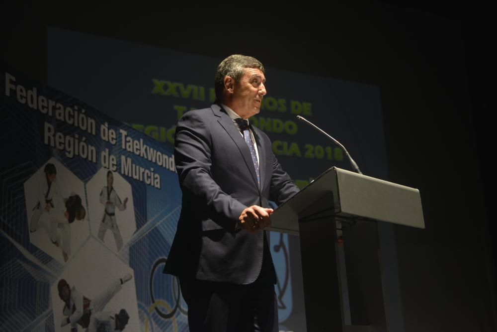 Entrega de premios de la Federación Regional de Taekwondo