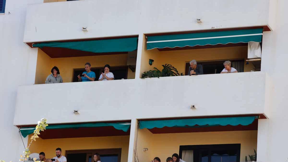 Imágenes de la celebración en casa de la UD Ibiza