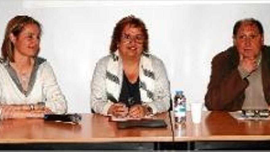 Dolors Bassa participa en un debat a Breda