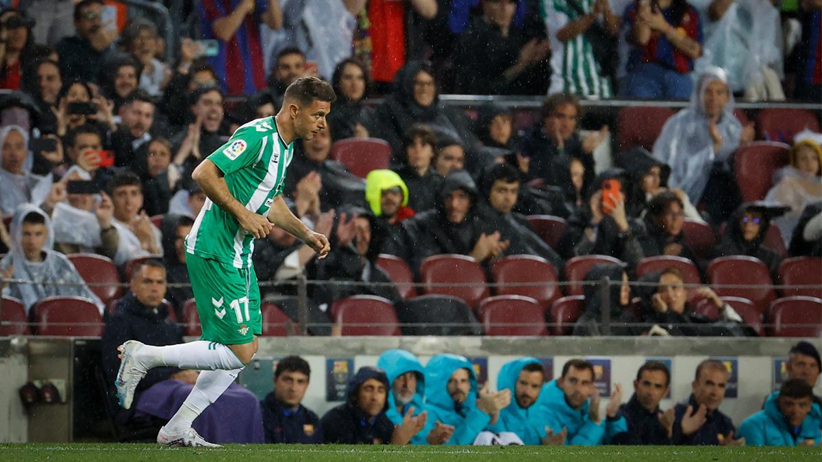 Joaquin, ovacionado en el Camp Nou