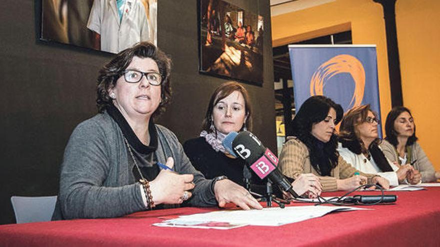 Cirer, Ferriol, Crespí, Meseguer y Pizà presentaron ayer los actos del Día de la Mujer.