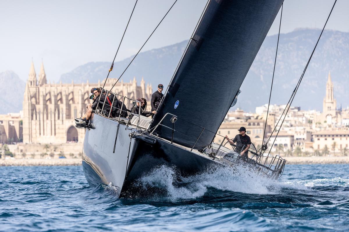 El Maxi Rose, entrenando este miércoles en la bahía de Palma