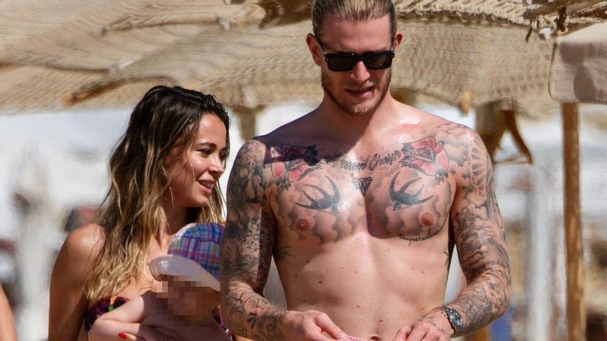 Loris Karius y Diletta Leotta en Ibiza.