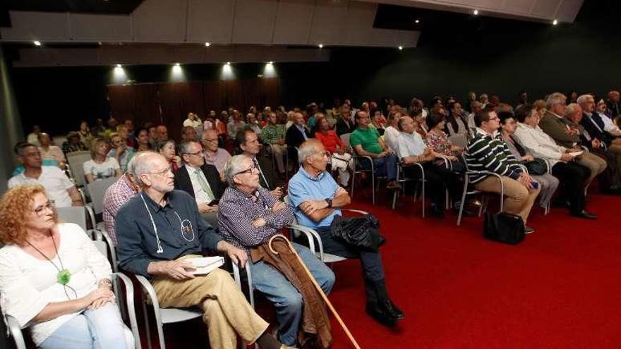 El público que llenó ayer el Club.