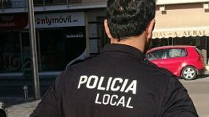 Policías descubren que les han instalado un gps para &quot;controlarlos&quot;