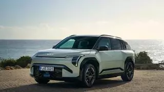 El Kia EV3 ofereix una àmplia oferta tecnològica al servei de la seguretat i de la funcionalitat diària