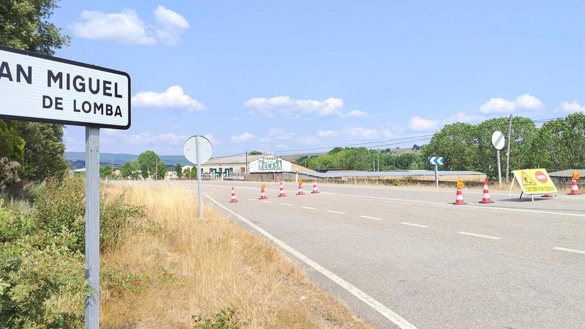 Alerta por el desprendimiento de varios cascotes del puente de la A-52 en Castro de Sanabria.