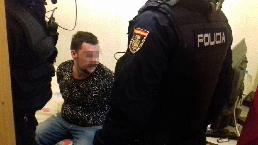 La Policía Nacional detiene a un atracador que llevaba cinco años fugado