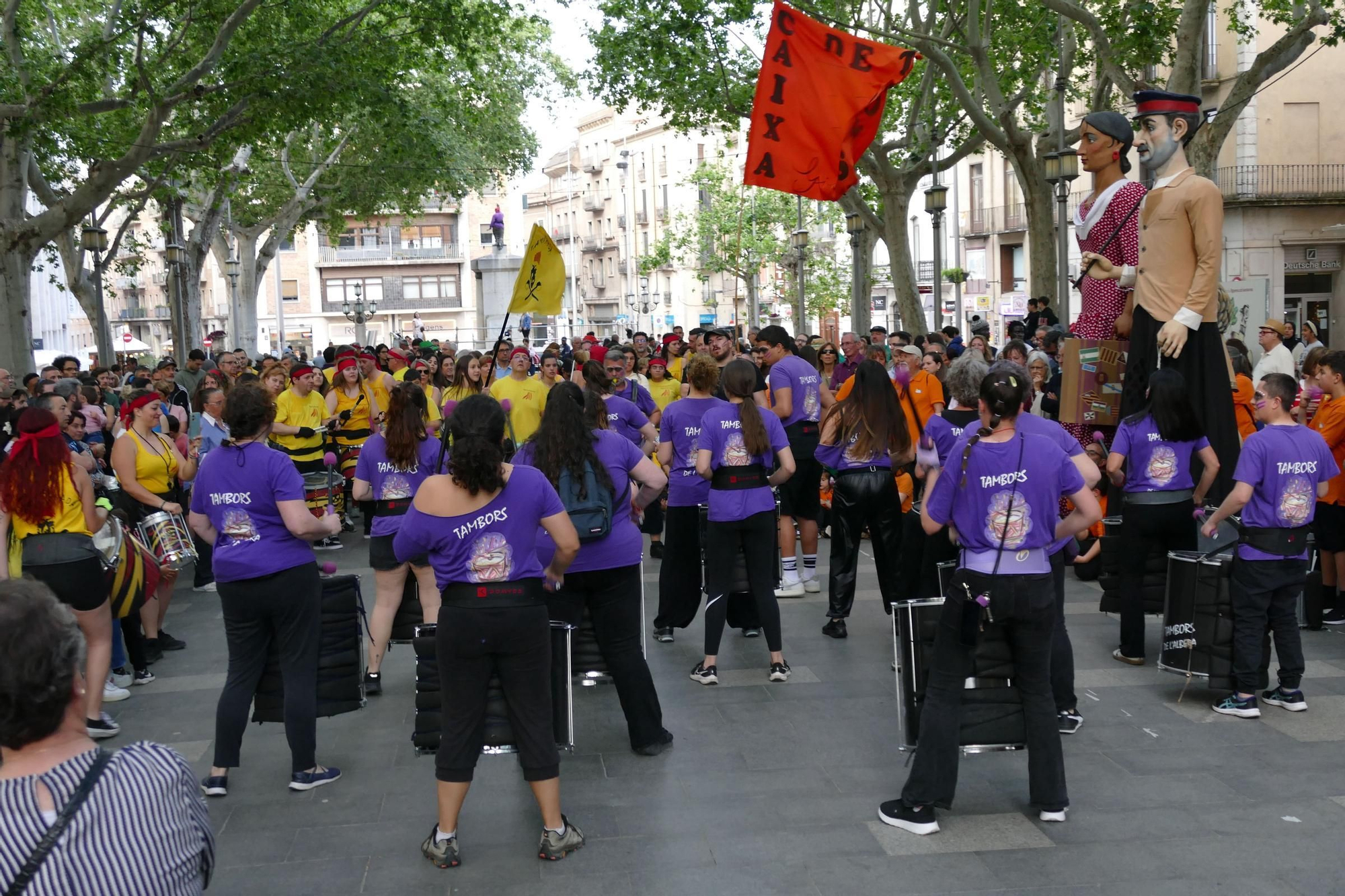 La Tramuntakada Festival Figueres recorre diferents carrers del rovell de l'ou