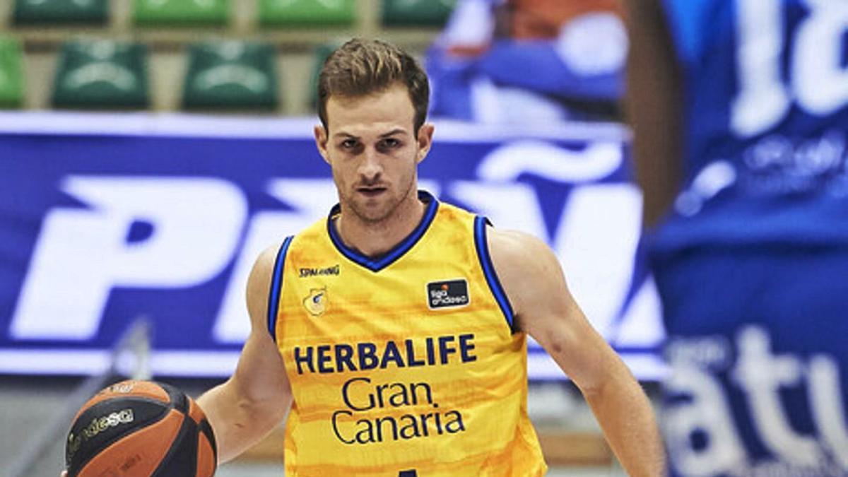 Franki Ferrari se desvinculó anoche del Herbalife Gran Canaria.