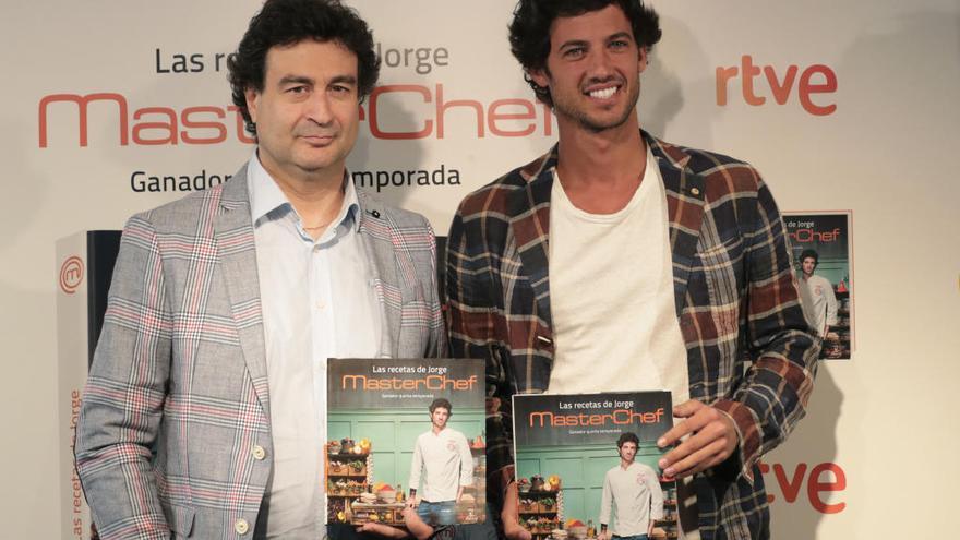 Jorge Brazalez presenta su libro de recetas