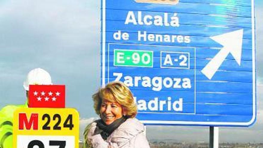 Esperanza Aguirre, poco antes de anunciar su enfermedad ayer en Madrid.