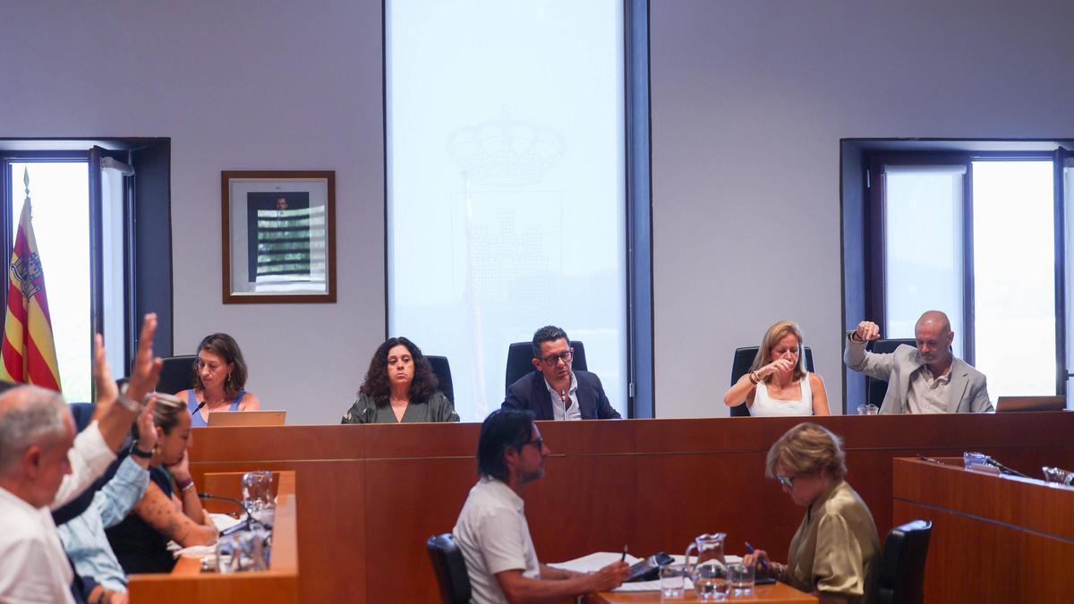 Pleno del Ayuntamiento de Ibiza