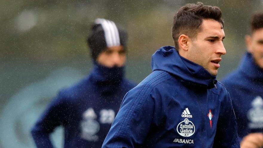 Hugo Mallo en un entrenamiento del Celta en A Madroa // R. Grobas