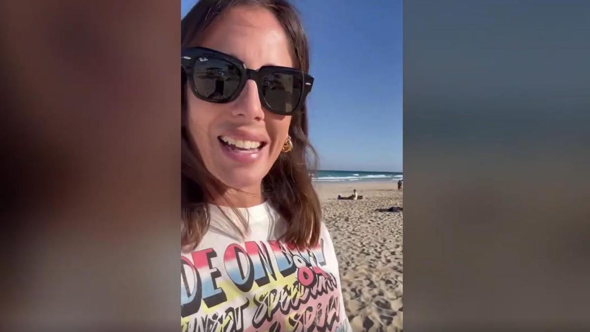 Anabel Pantoja, pletórica, desembarca en la isla y se acuerda de María Patiño