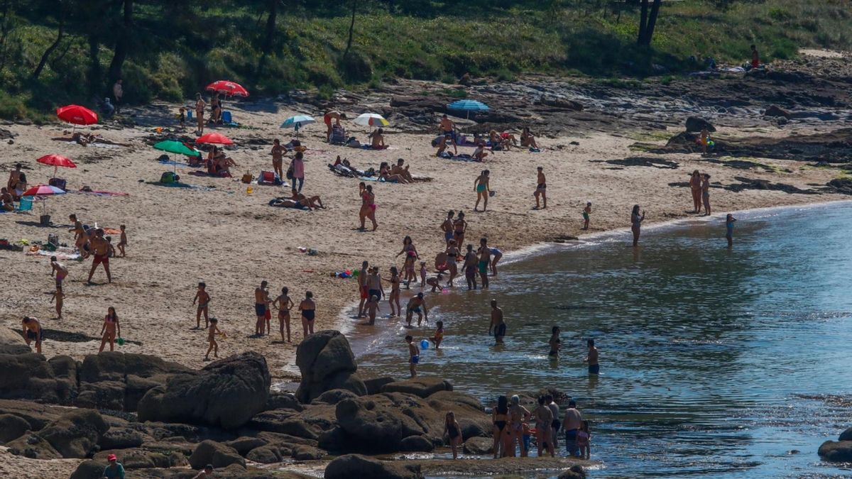 La playa de Area da Secada es una de las más solicitadas en A Illa.
