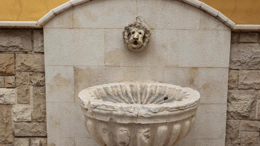 El &quot;Ecce Homo&quot; de Alicante: roban una escultura en San Roque y la reemplazan con otra de cartón piedra