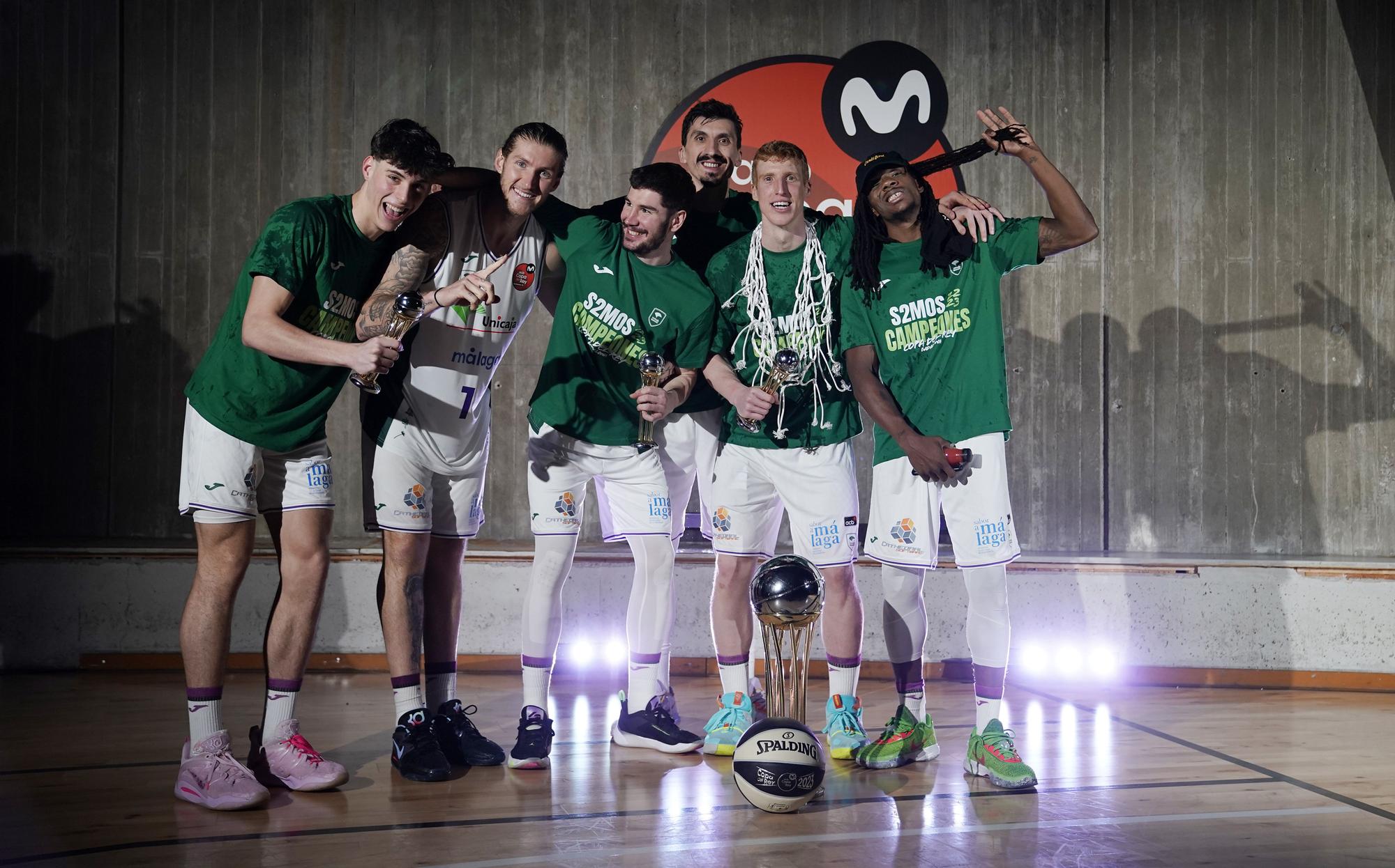 Unicaja: Los campeones de la Copa del Rey posan con el trofeo