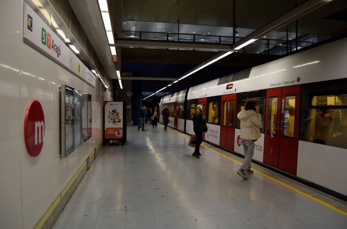 Estación de metro de Aragón.