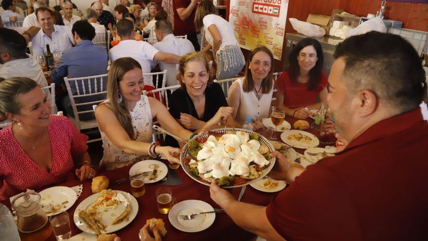 El ambiente del jueves de Feria en El Arenal, en imágenes