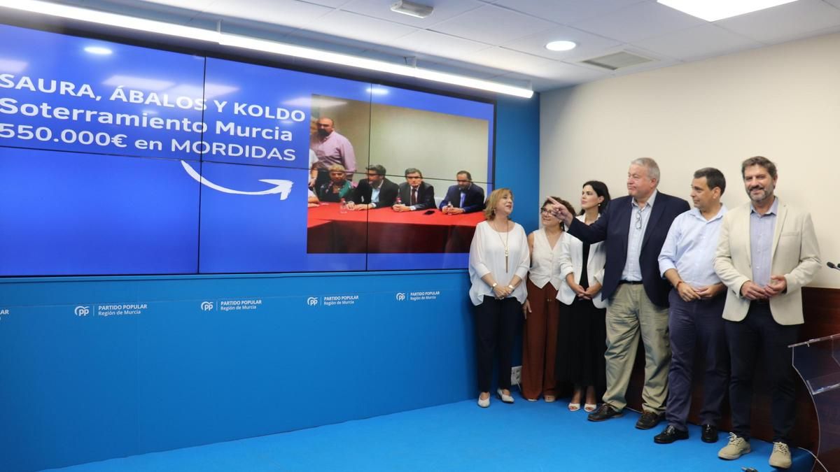 Diputados y senadores murcianos del PP en las Cortes Generales.