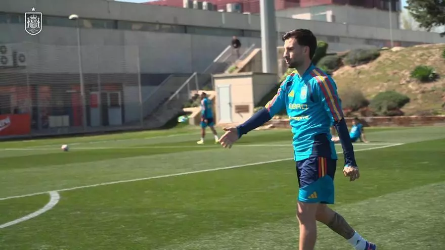 Competición de goles en el entreno de la Selección. ¿Quien es el ganador?