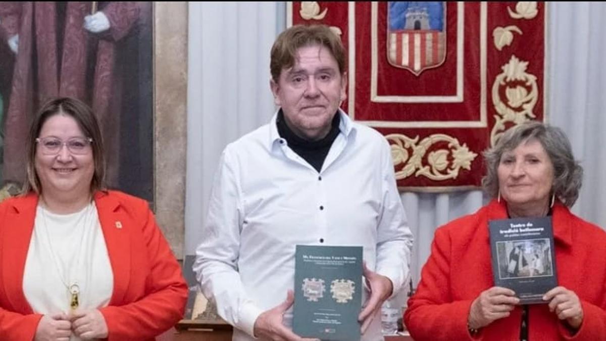 El libro sobre mosén Vayo fue presentado en la Diputación.