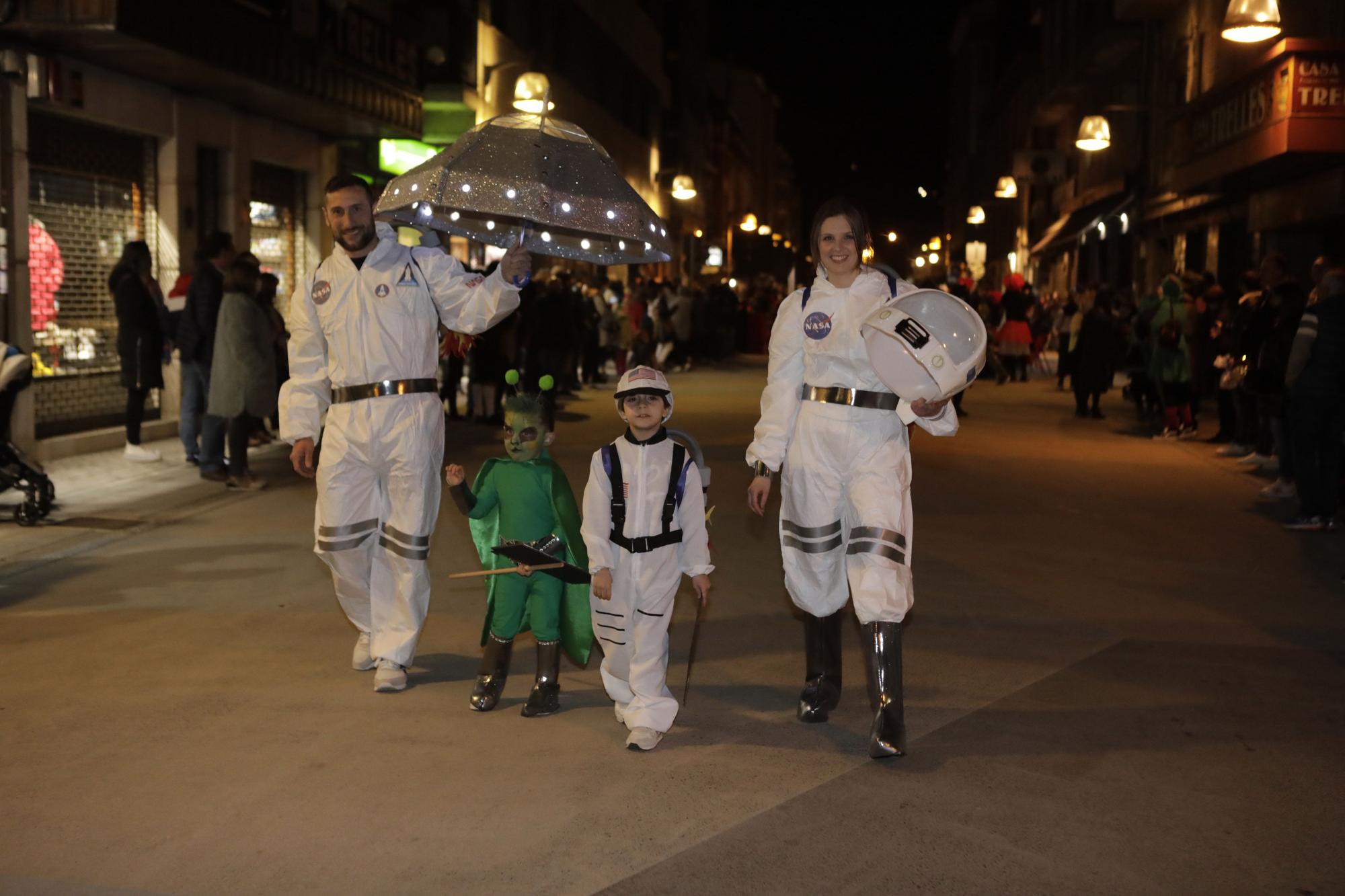 Desfile de Antroxu en Laviana