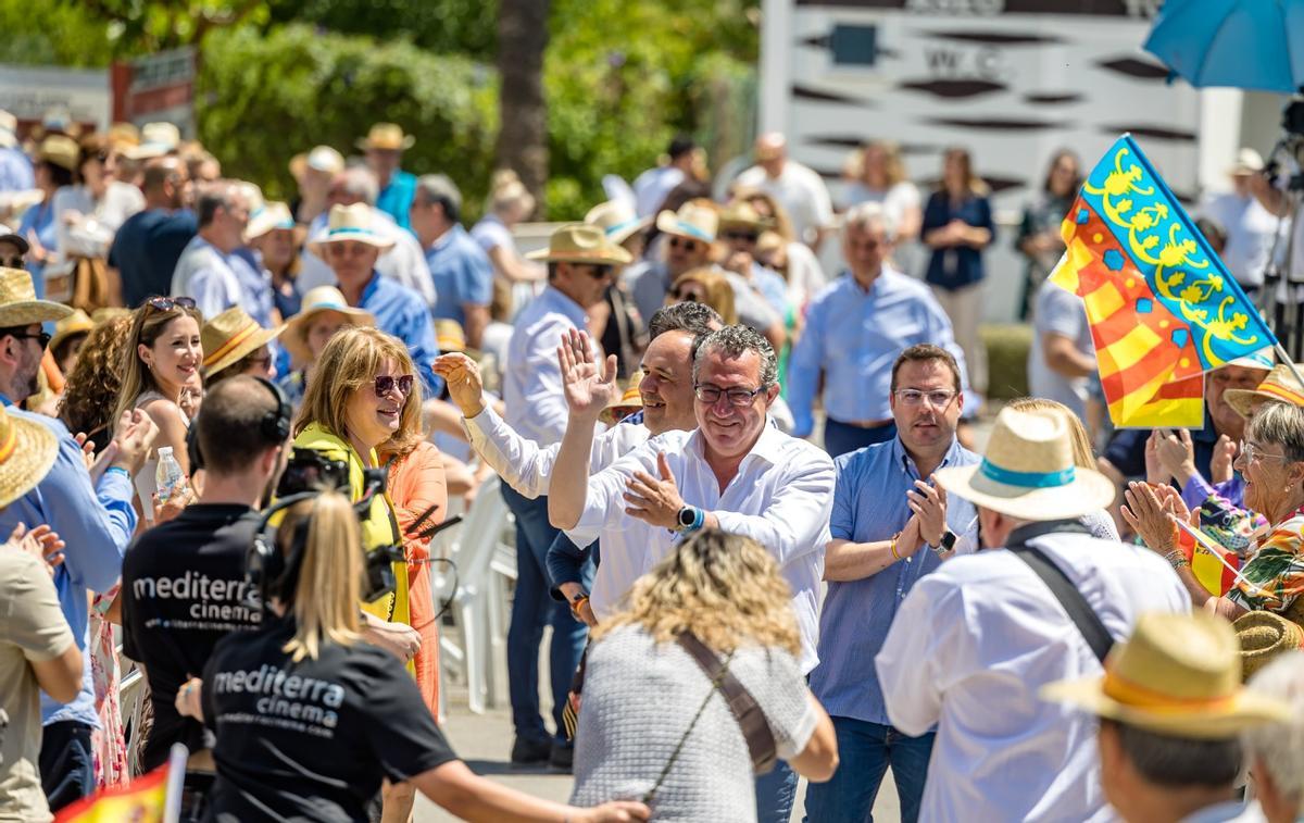 El popular Toni Pérez en el acto de Benidorm.