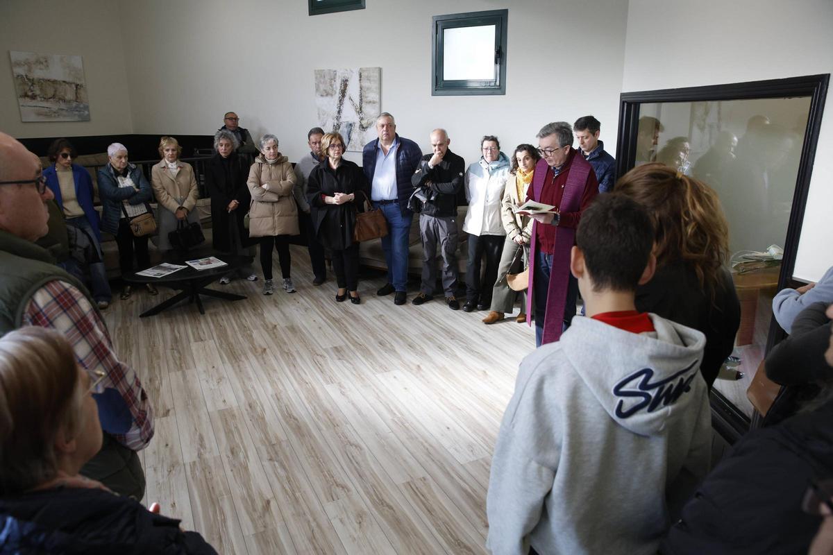 La despedida a "Tanti" en el tanatorio de Pola de Siero