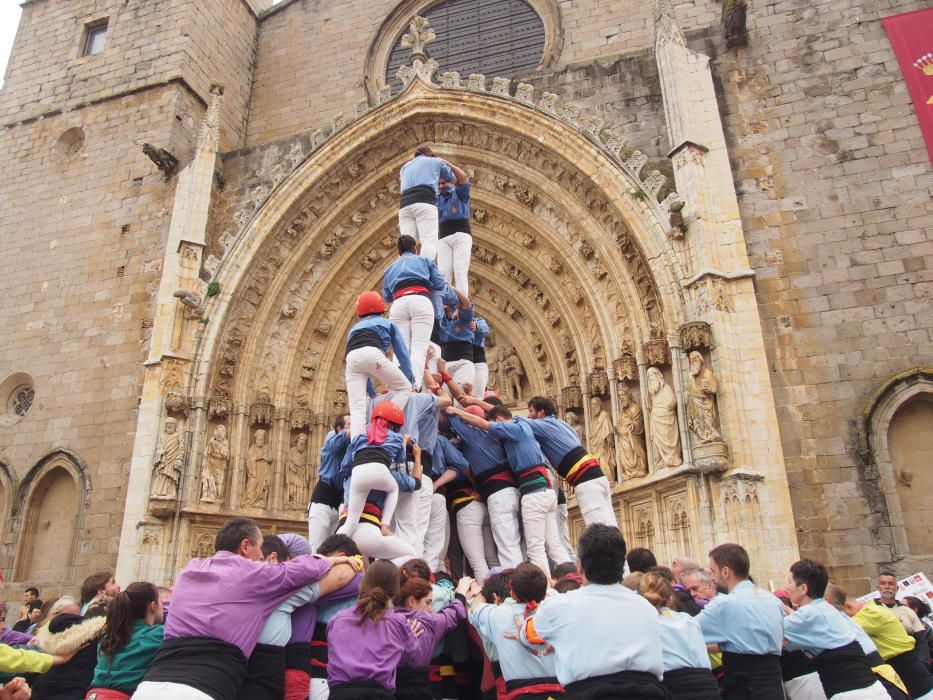 7a trobada de colles gironines a Castelló d''Empúries