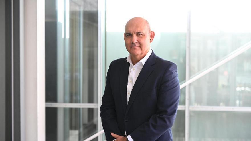 Francisco Uría, el profesor que acabó dirigiendo la "joint venture" bancaria española