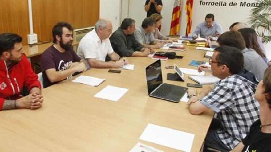 Les vaquetes acaben amb el govern de Torroella de Montgrí