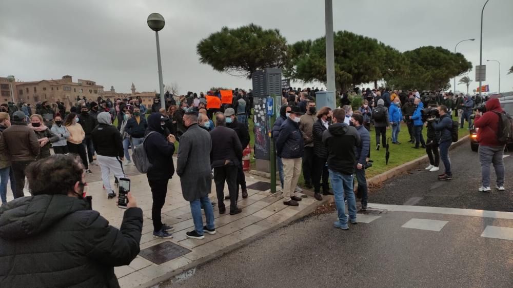 Demo Gastronomen Mallorca Auto-Konvoi