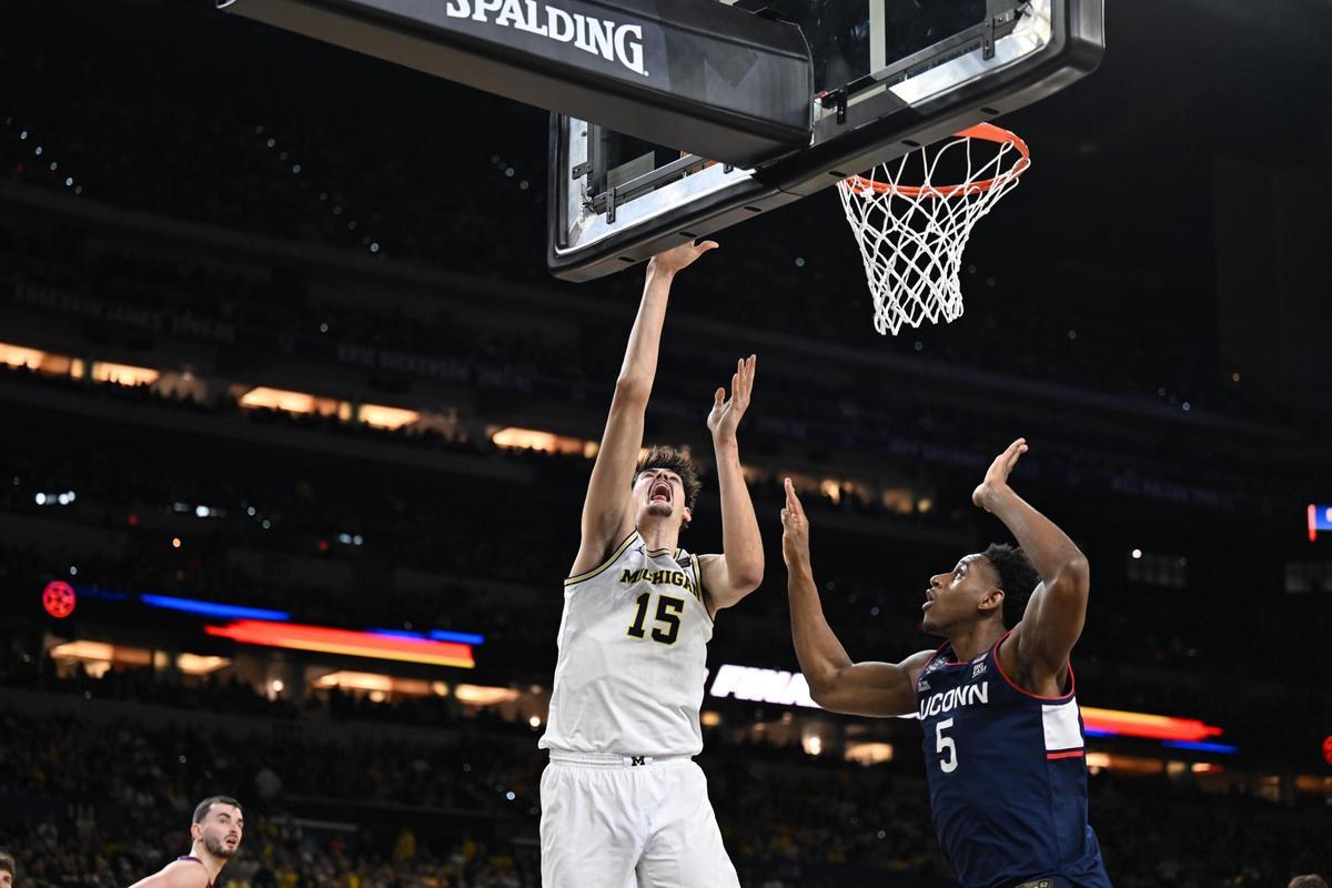 Aday Mara, campeón de la NCAA