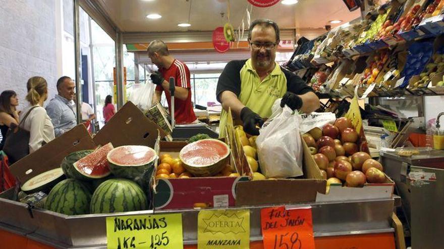 La población a punto de jubilarse supera 
en Castellón a la que va a entrar a trabajar