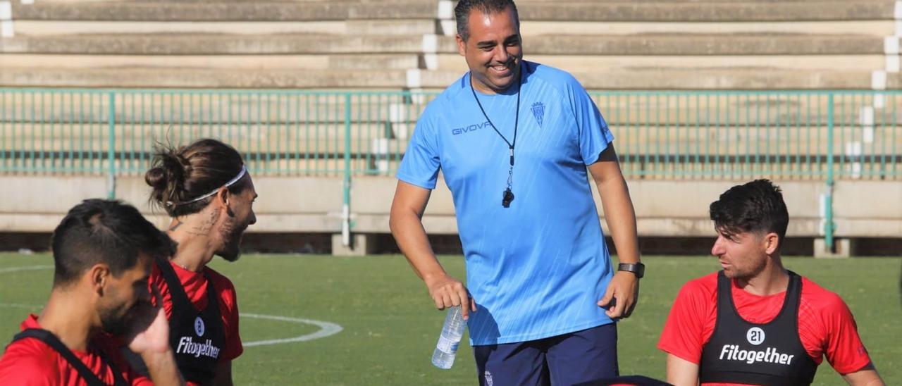 Germán Crespo, sonriente durante la sesión de trabajo del viernes en la Ciudad Deportiva.