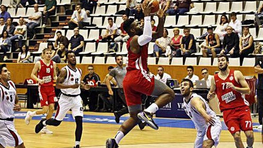 Antonio Hester liderarà el Bàsquet Girona en la seva visita a la pista del Barça B.