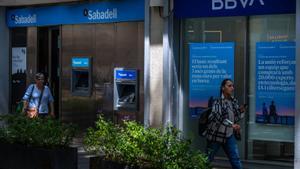 El BBVA s’inclina per seguir amb l’opa si la recolzen els grans accionistes