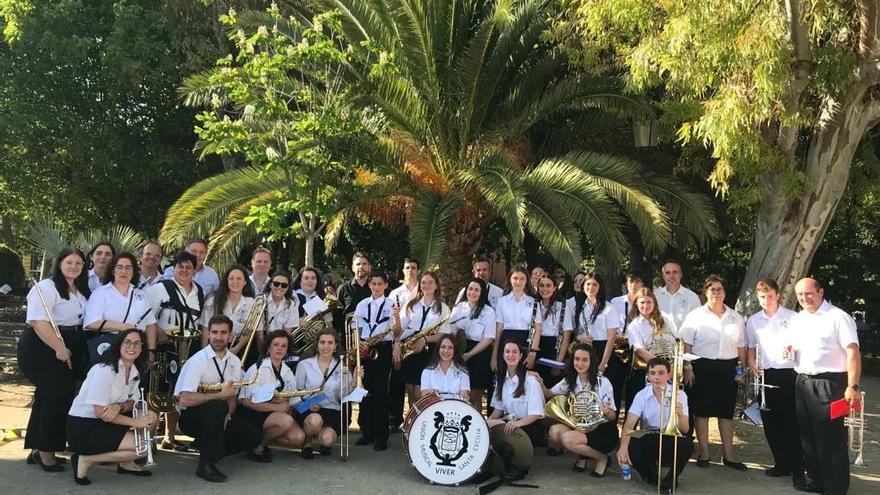 La banda de Viver durante la reciente Trobada de Bandes del Alto Palancia en Segorbe.