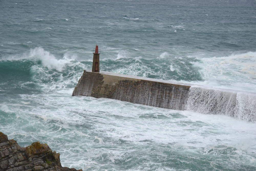 Temporal marítimo en Viavélez