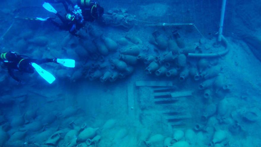 Cultura inicia las visitas subacuáticas al yacimiento arqueológico Bou Ferrer