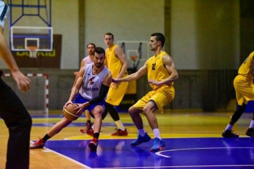 Derbi entre Herbalife GC y Nautico de Tenerife de liga EBA.